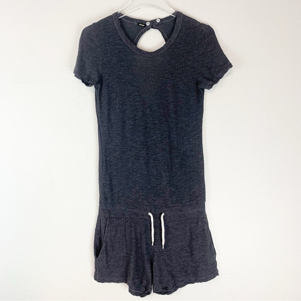 Monrow Romper Womens Extra Small Gray Short Sleeve Drawstring Waist Keyhole Back